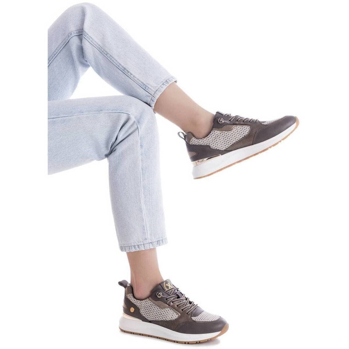 Women's Sneakers Xti Brown