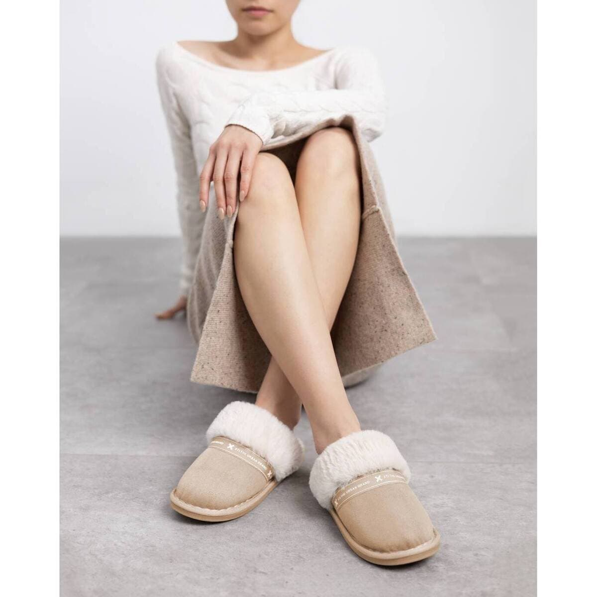 Women's House Slippers Xti Brown