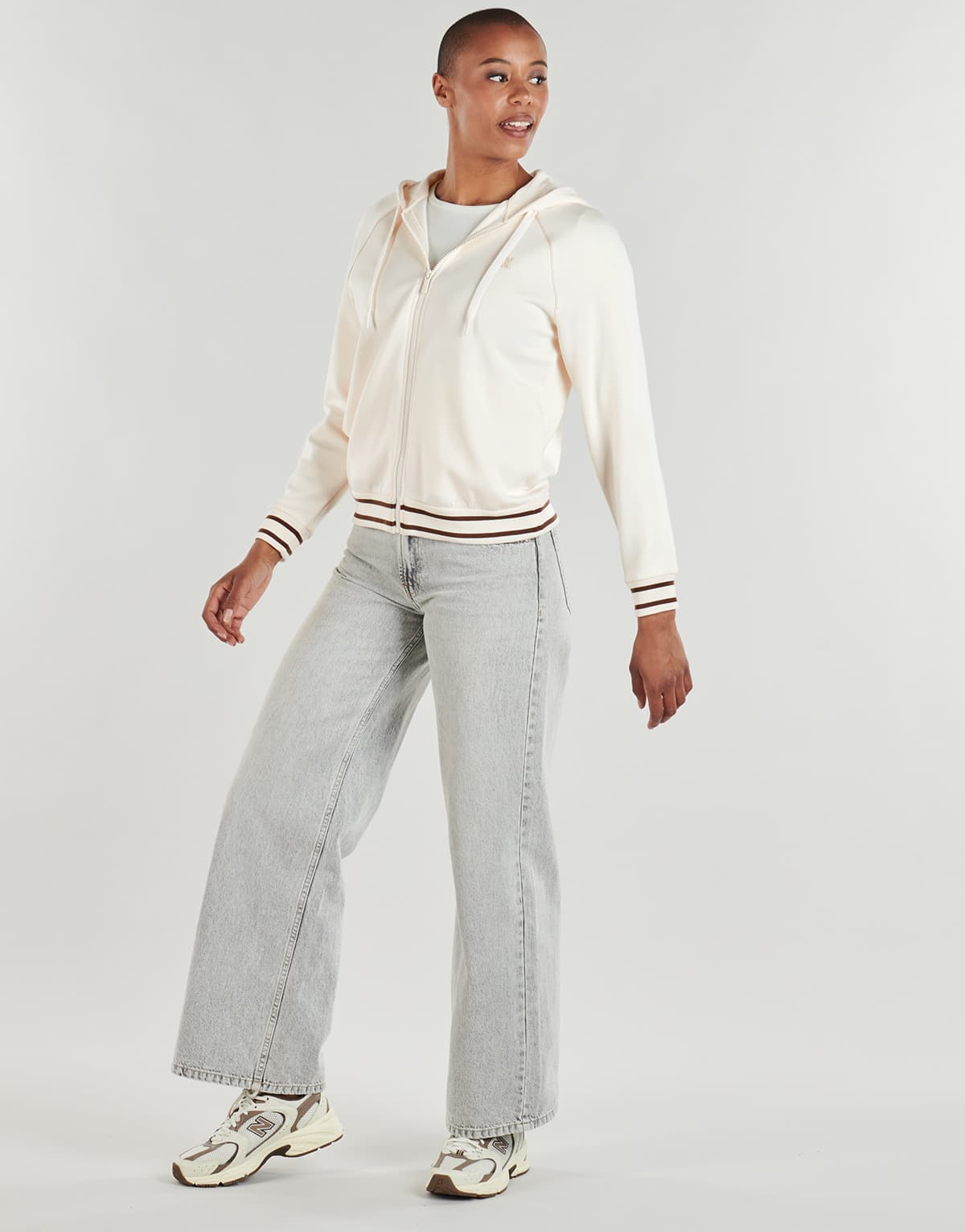 Women's Sweatshirts Armani Exchange White