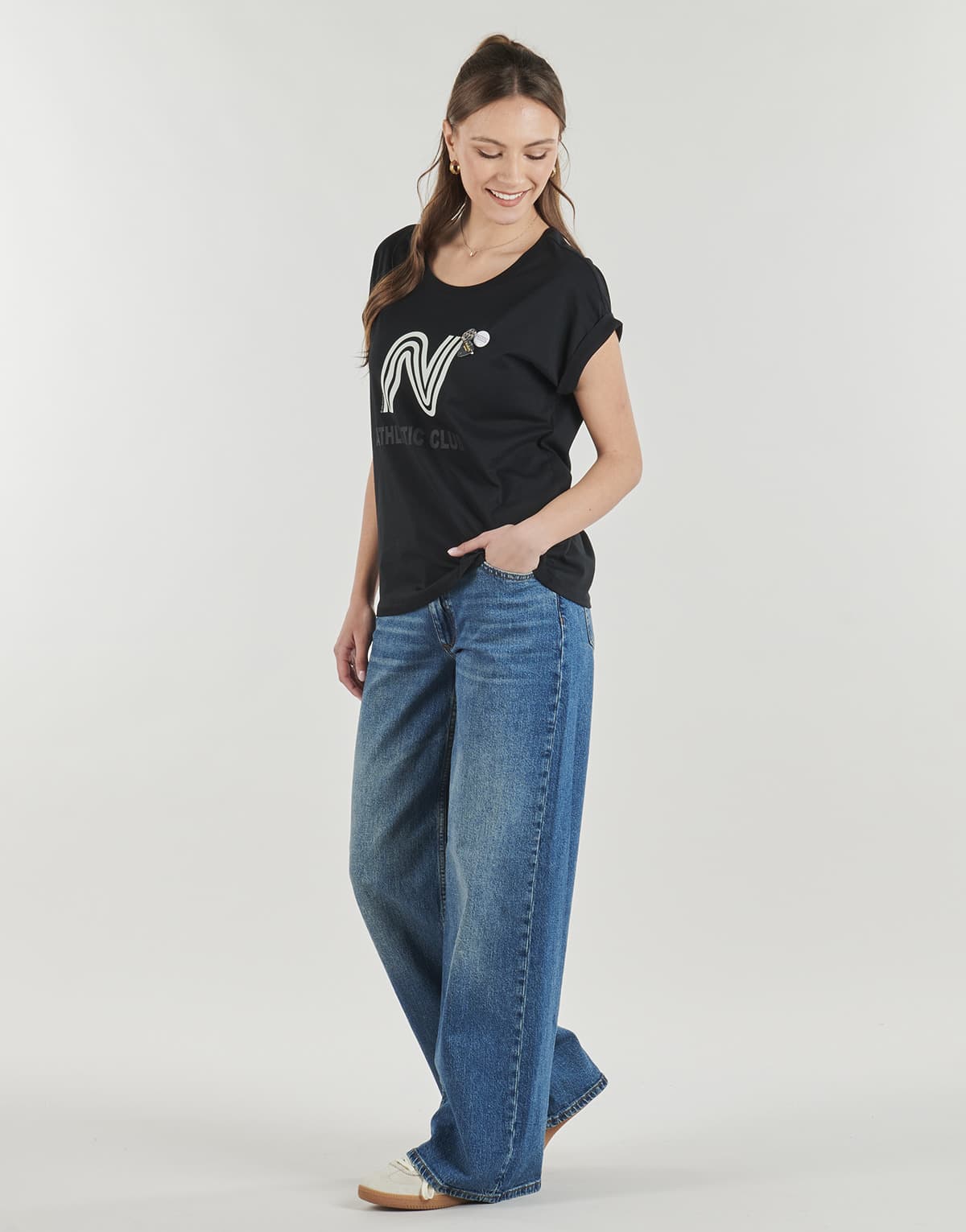 Women's T-Shirts Newtone Black