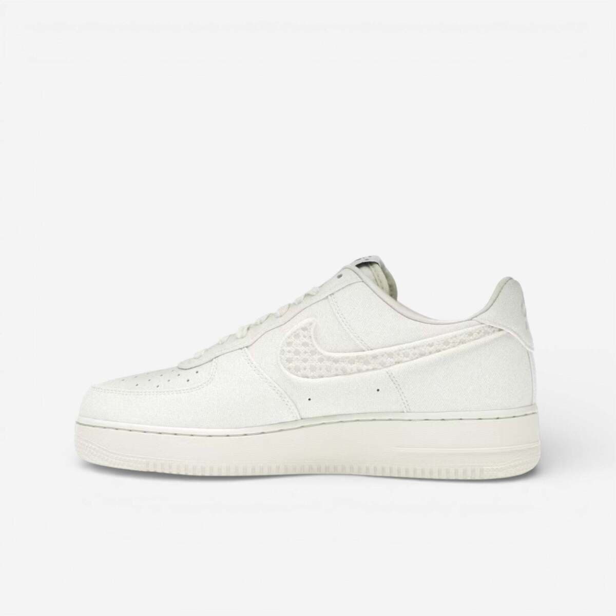 Women's Sneakers Nike White