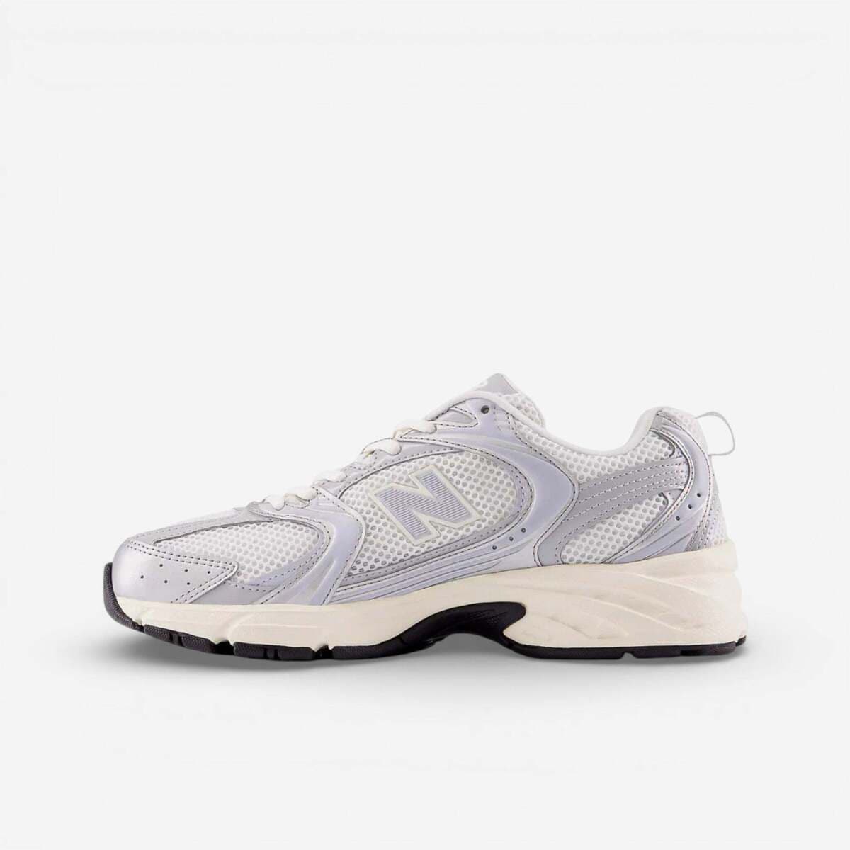 Women's Sneakers New Balance Gray
