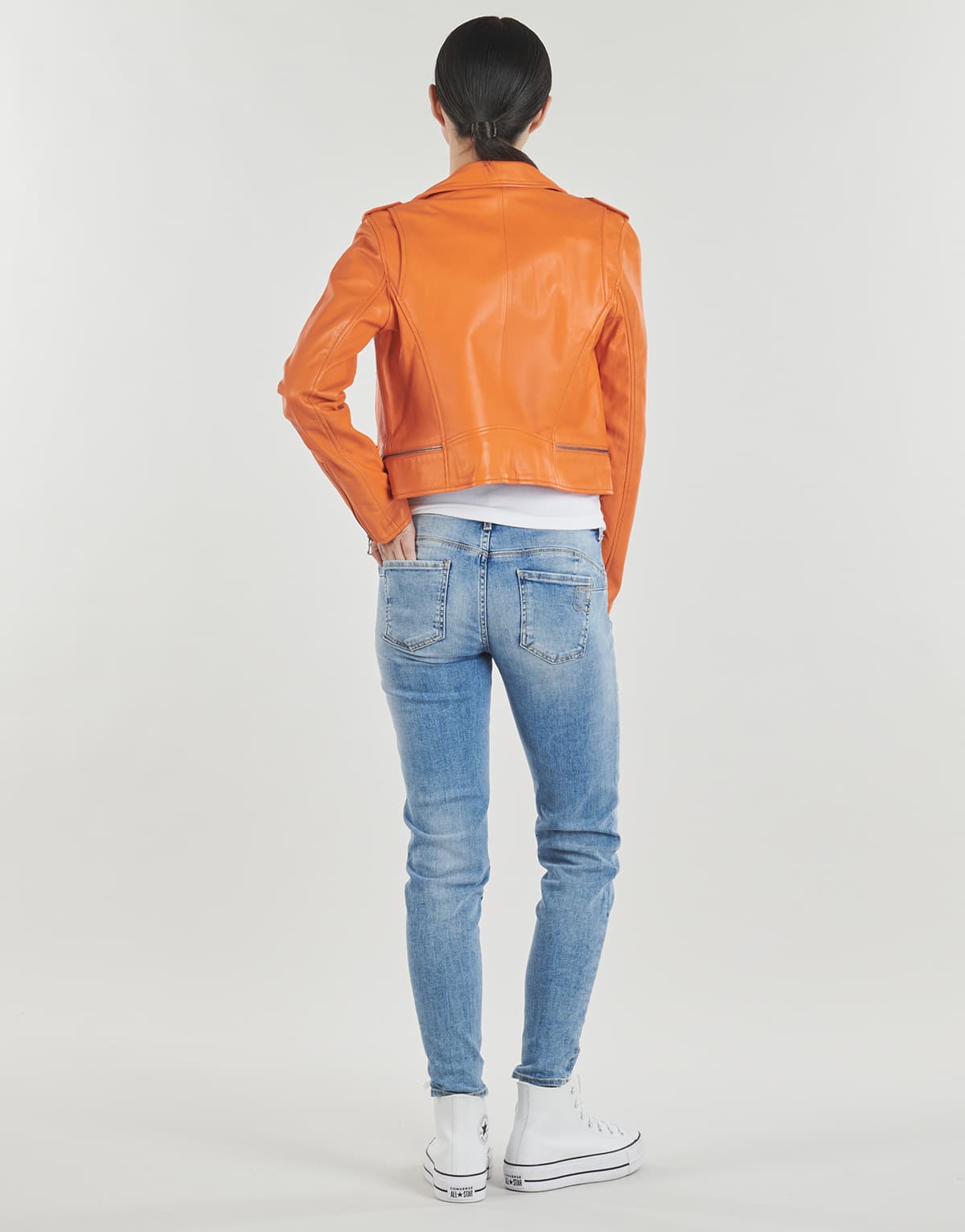 Women's Jackets Oakwood Orange