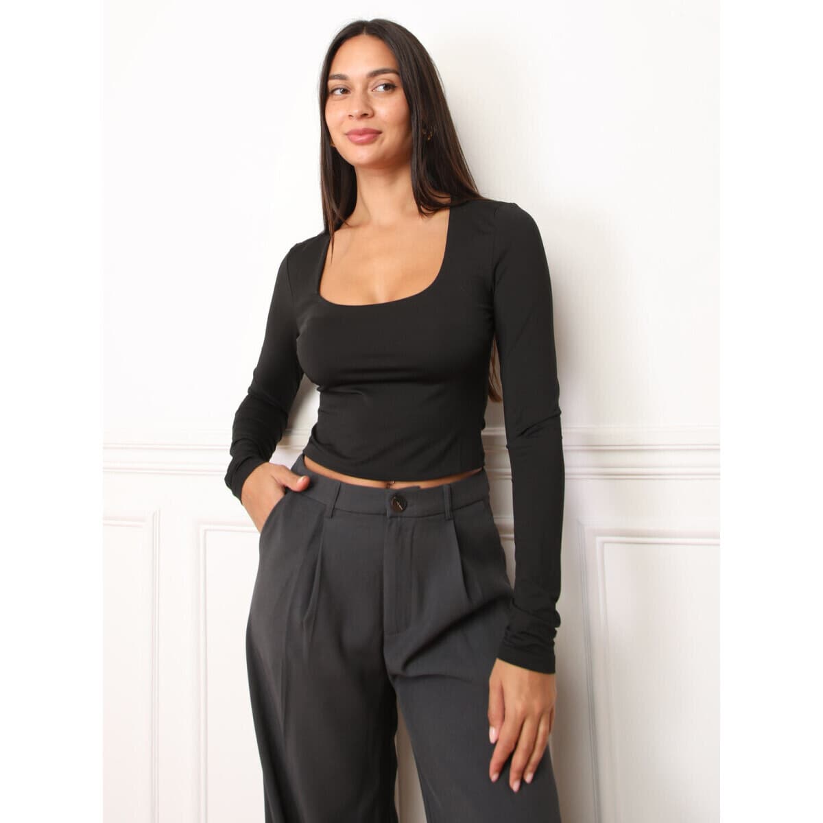 Women's T-Shirts La Modeuse Black