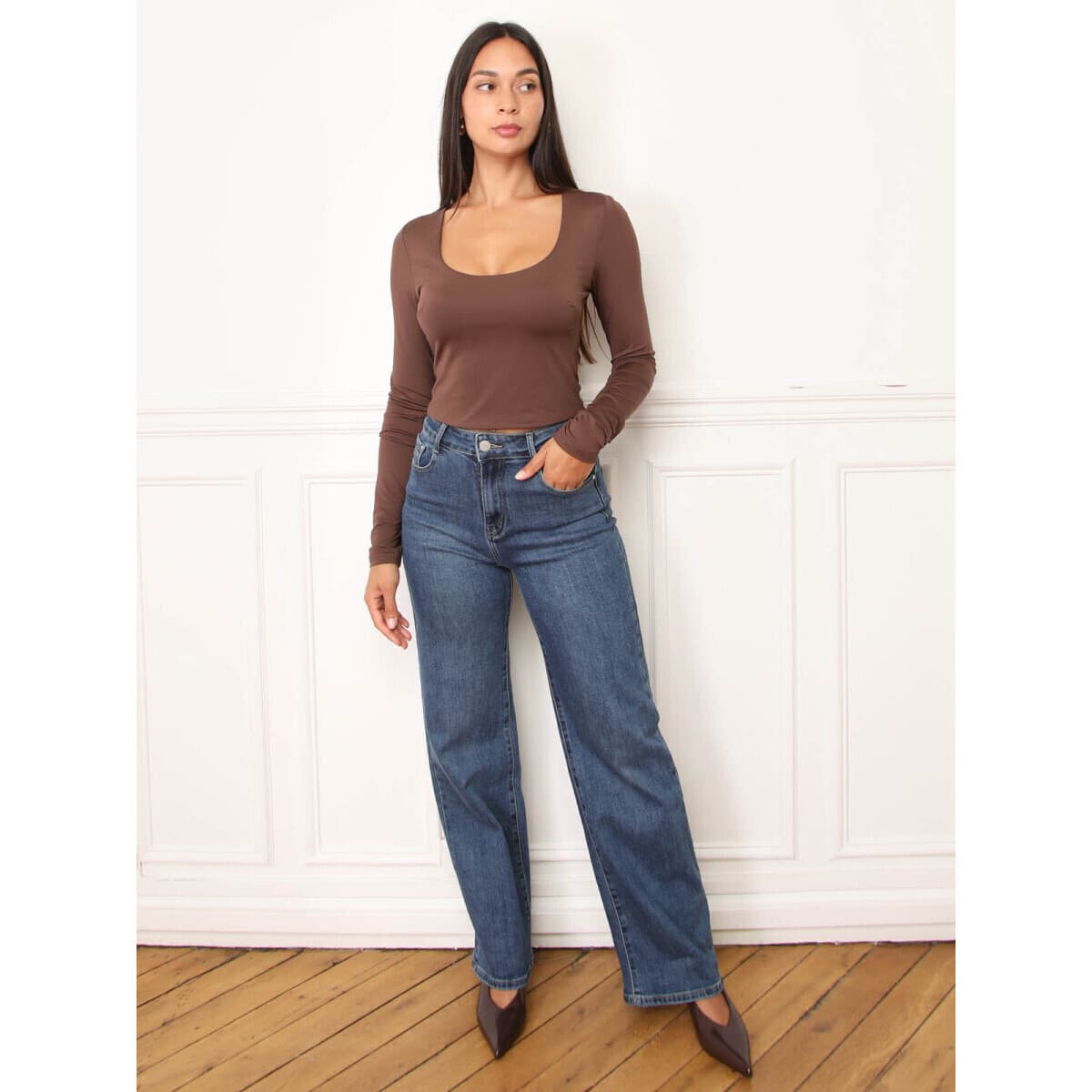 Women's T-Shirts La Modeuse Brown