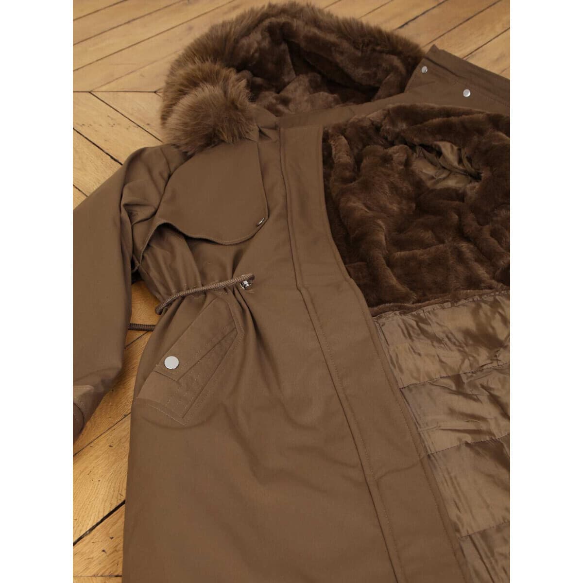 Women's Parkas La Modeuse Brown