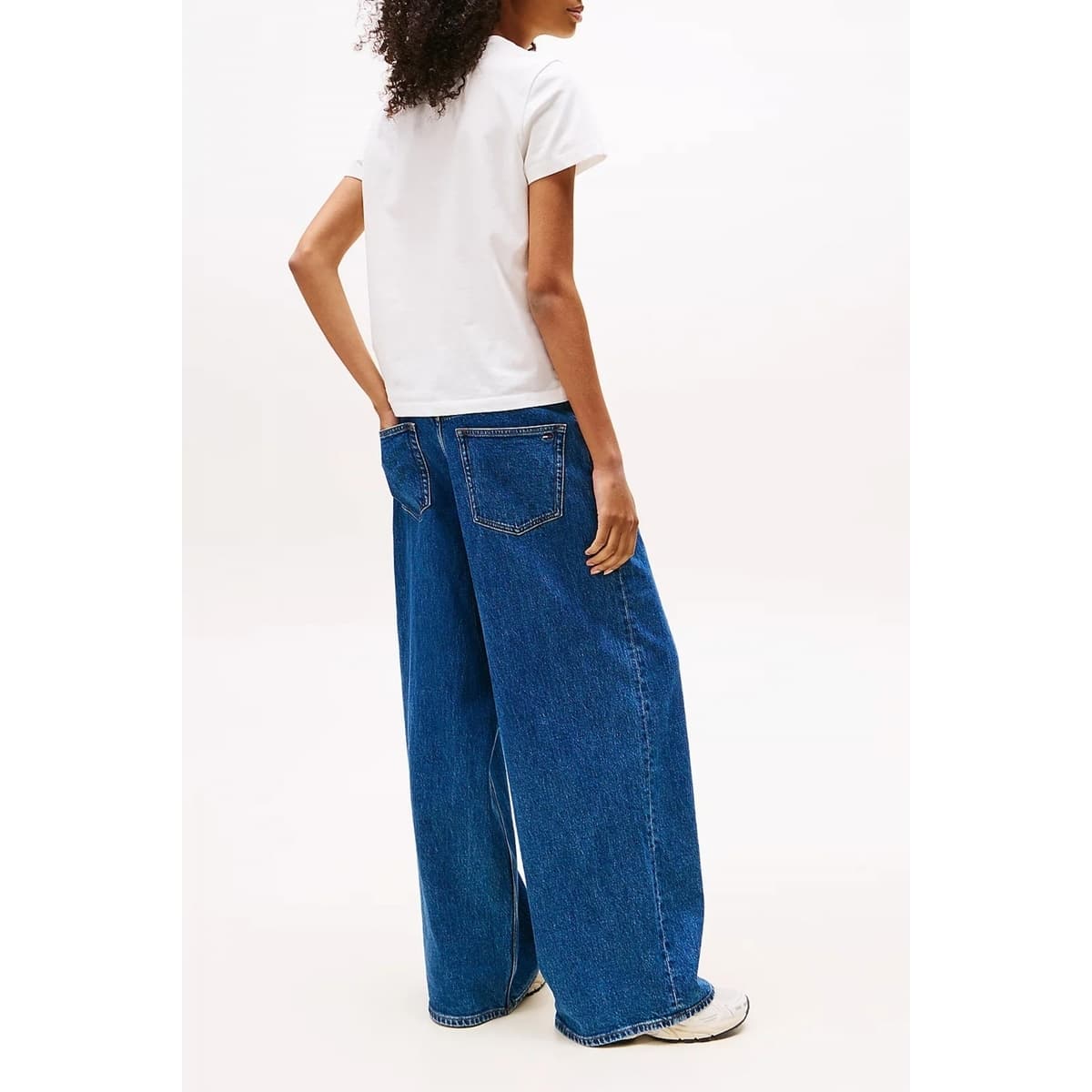 Women's T-Shirts Tommy Jeans White