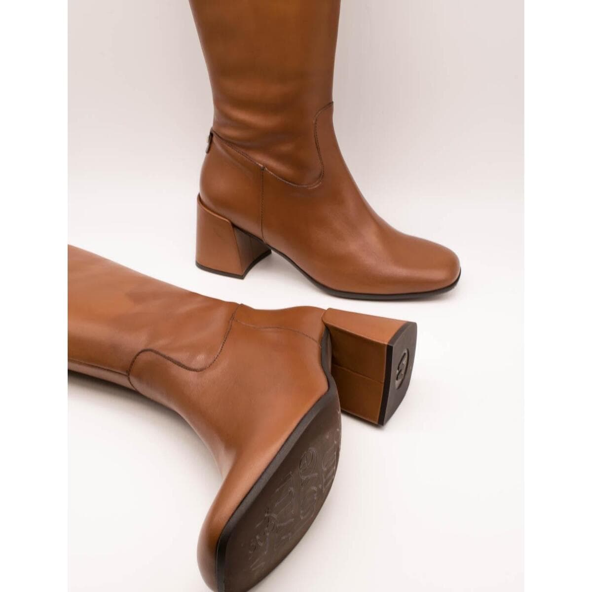 Women's Boots Wonders Brown