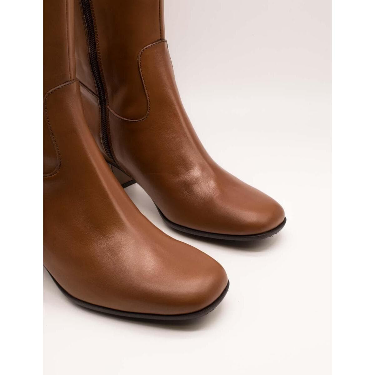 Women's Boots Wonders Brown