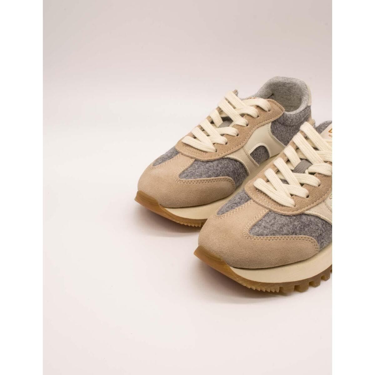 Women's Sneakers Gant Beige