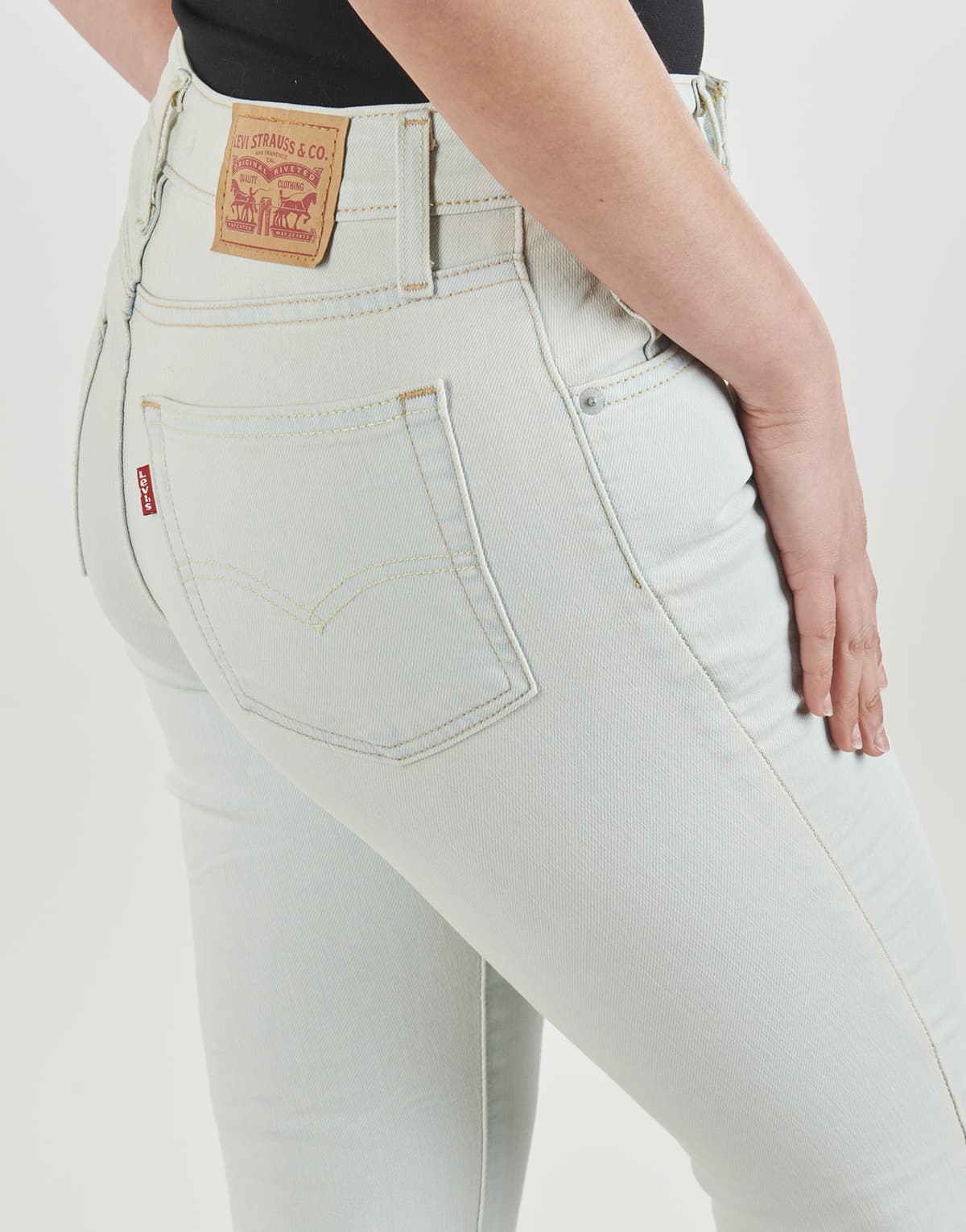 Women's Pants Levis White