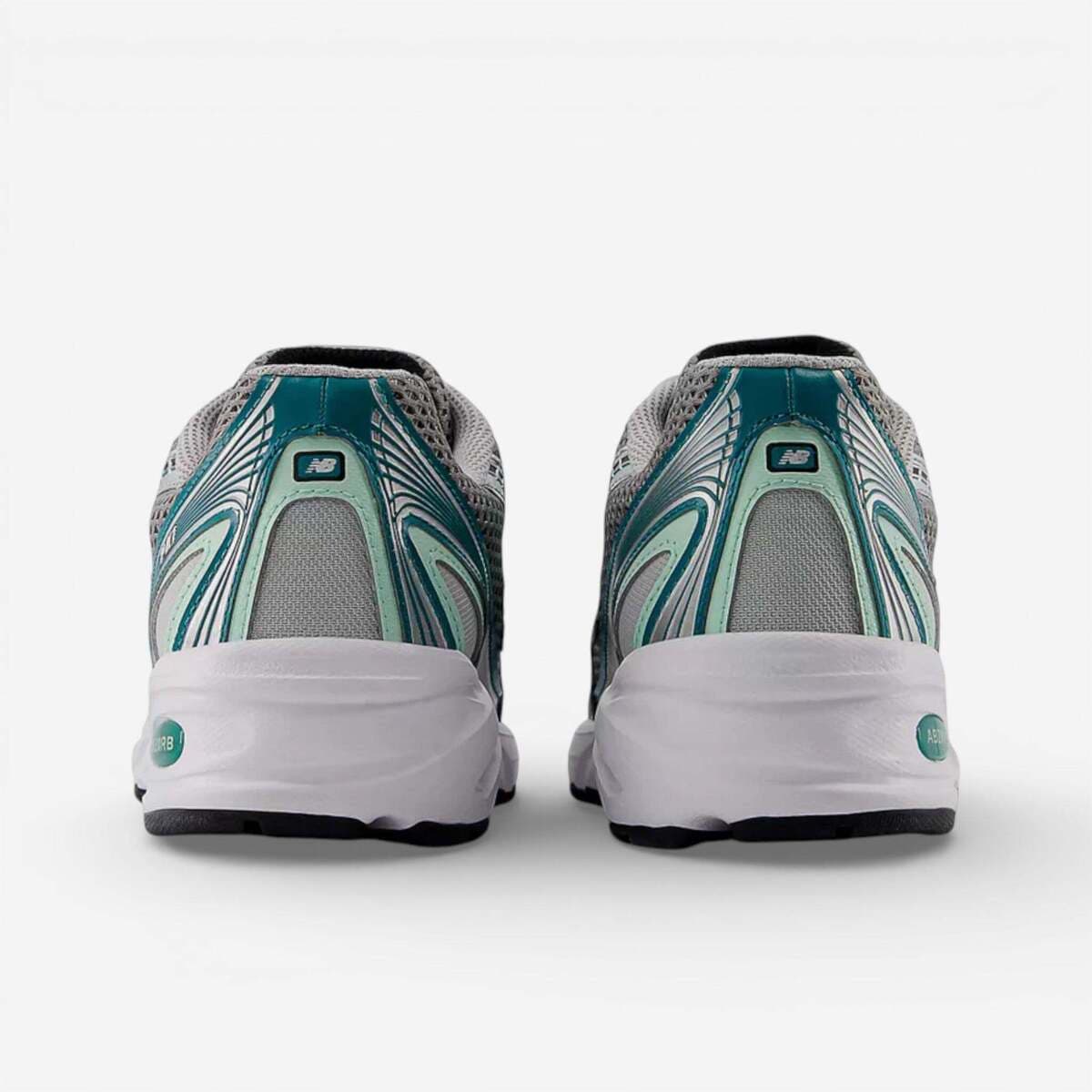 Women's Sneakers New Balance Gray