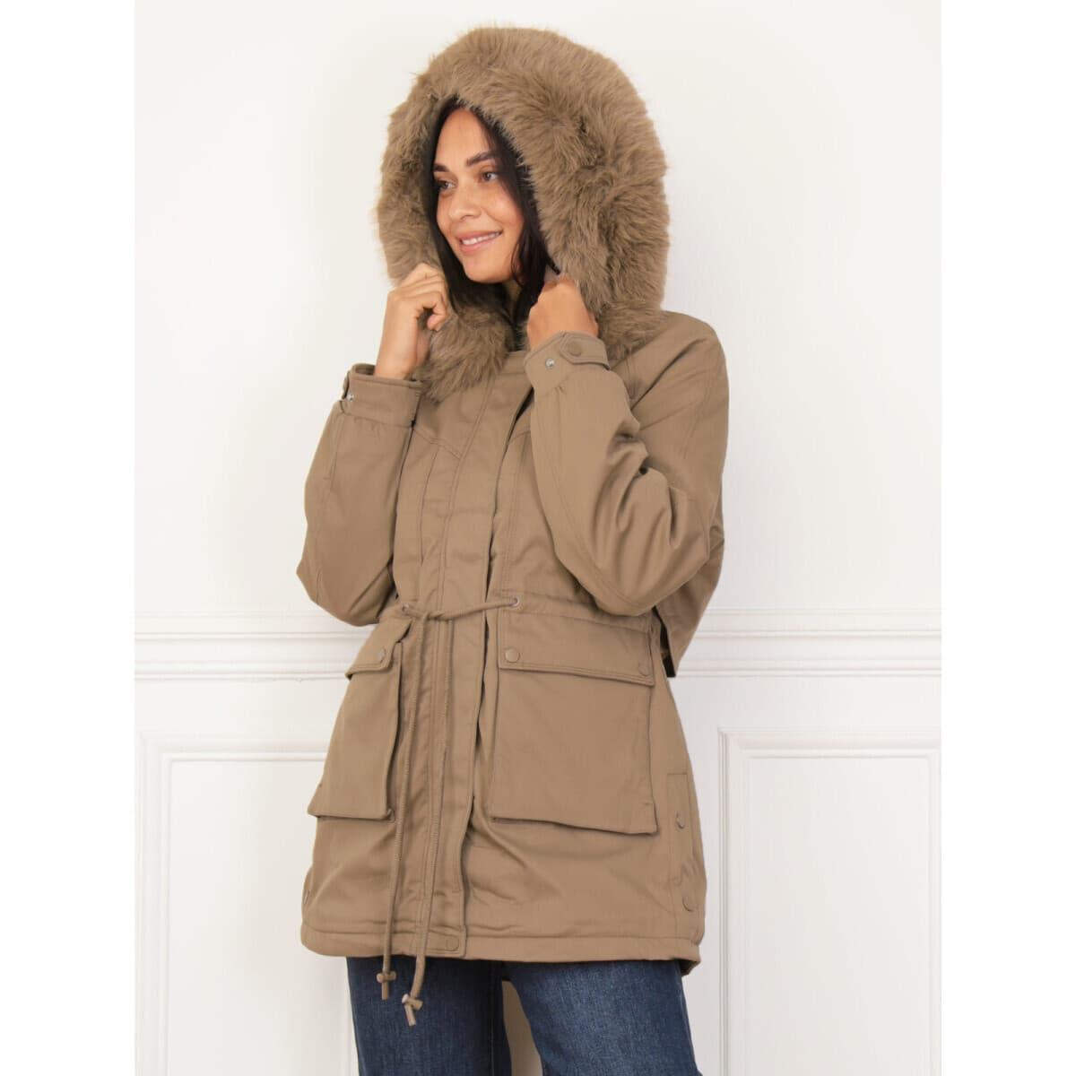 Women's Parkas La Modeuse Beige