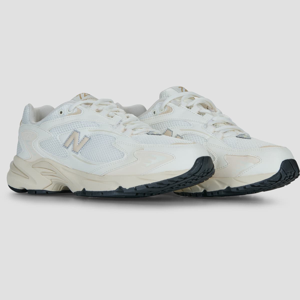 Women's Sneakers New Balance Beige
