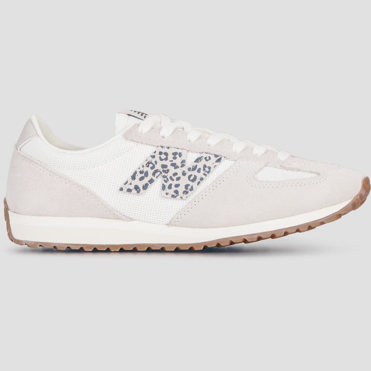 Women's Sneakers New Balance Beige