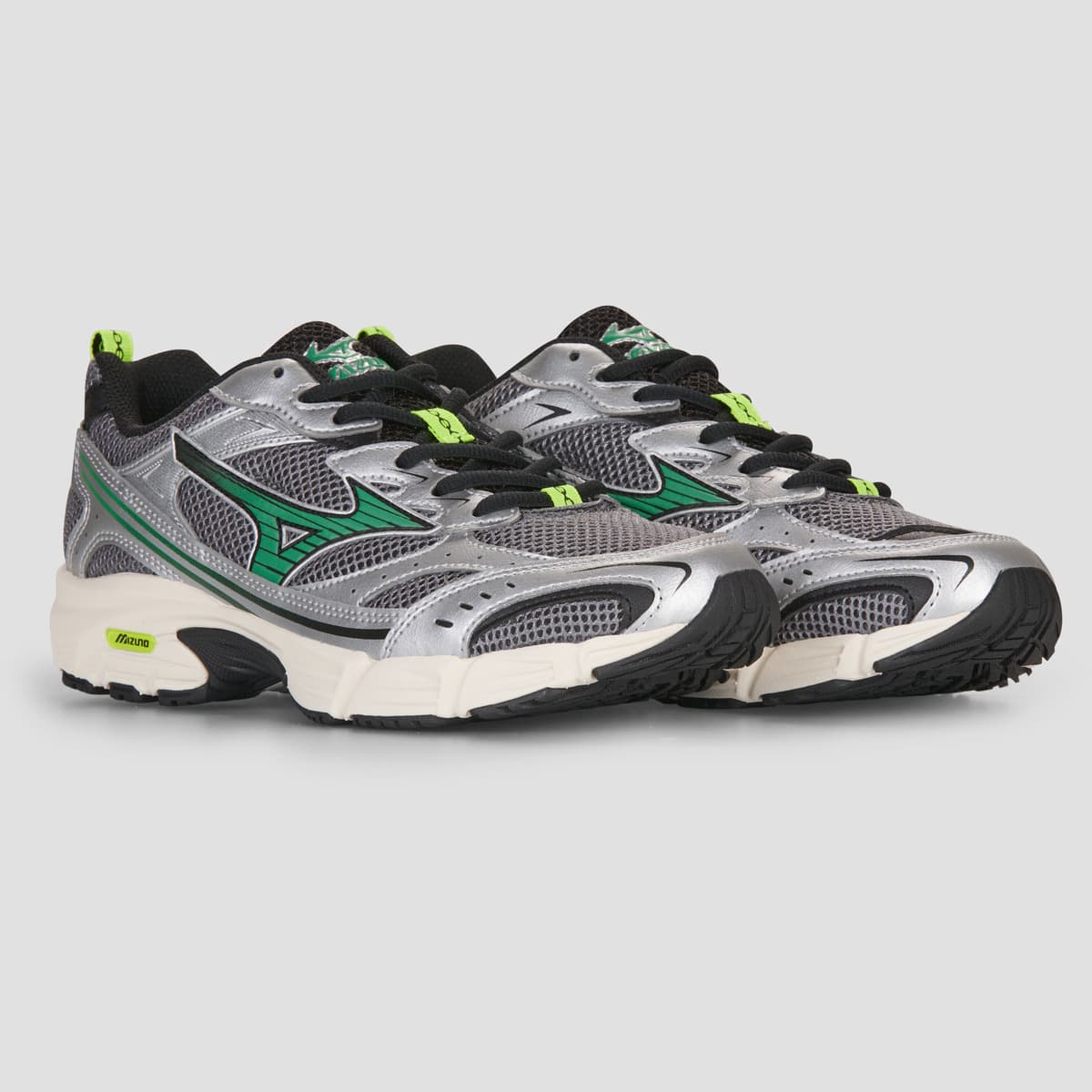 Women's Sports Shoes Mizuno Silver