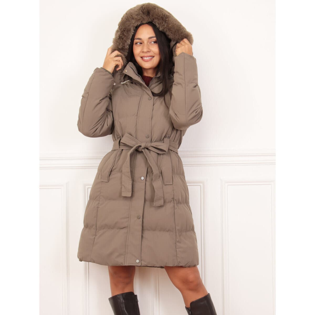 Women's Coats La Modeuse Beige