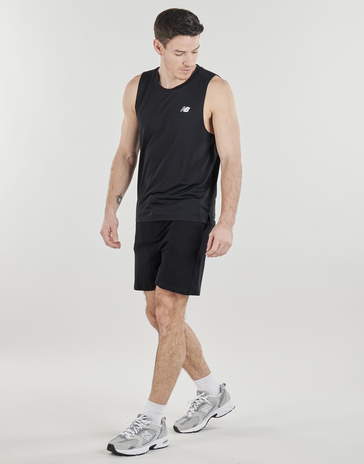 Men's Sports T-Shirts New Balance Black