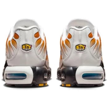 Women's Sneakers Nike Orange