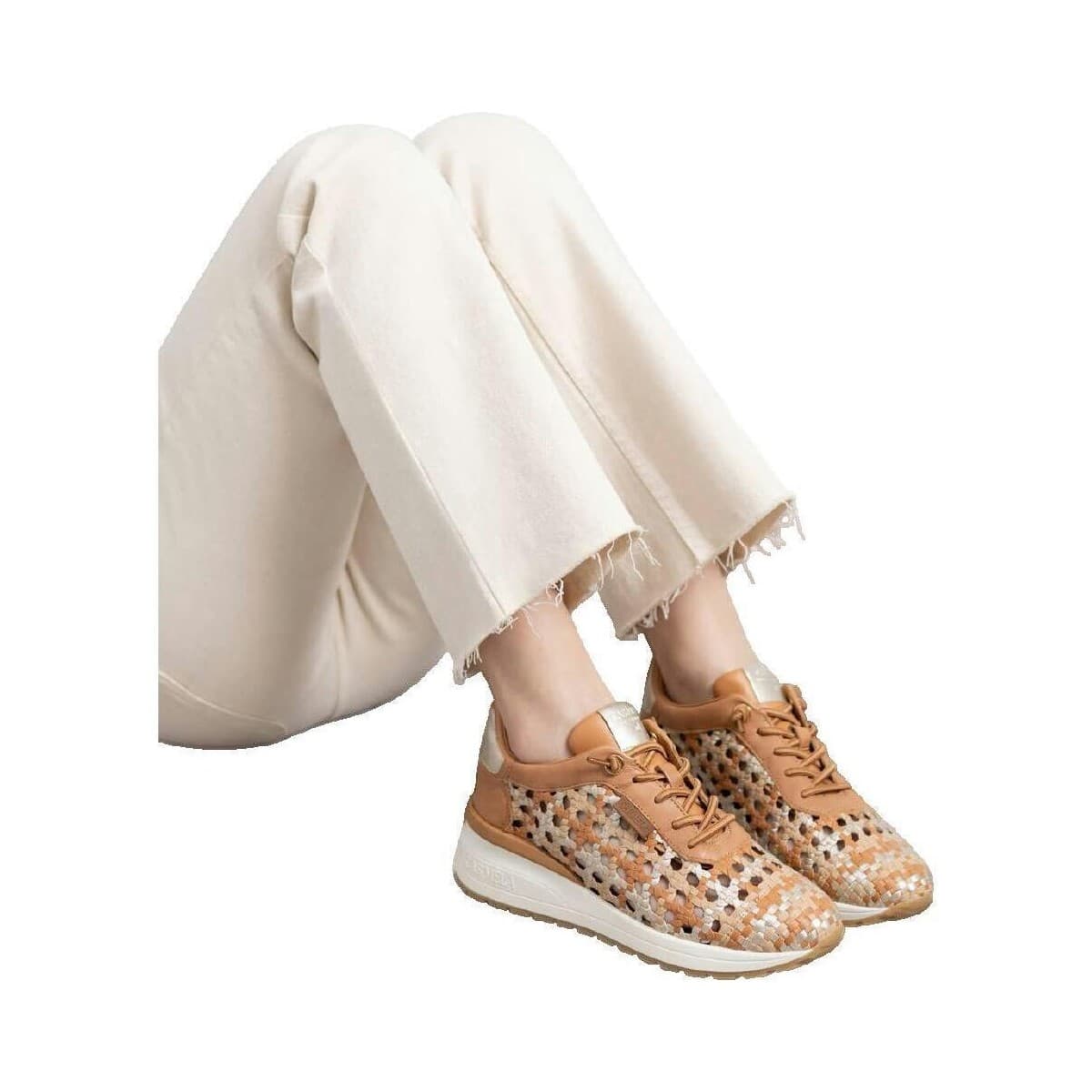 Women's Sneakers Carmela Brown