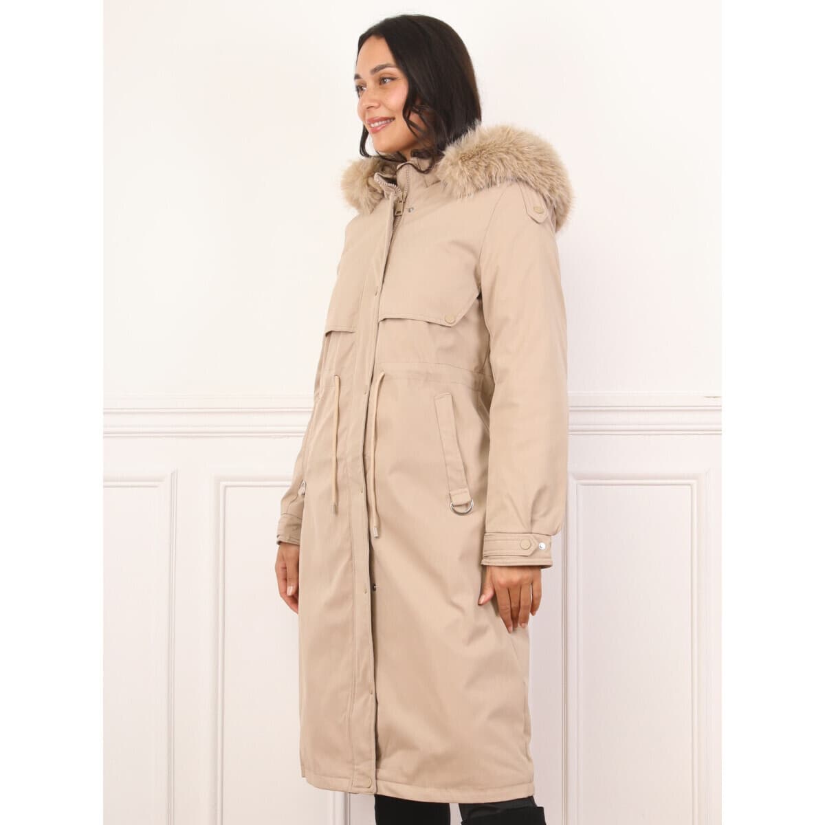 Women's Coats La Modeuse Beige