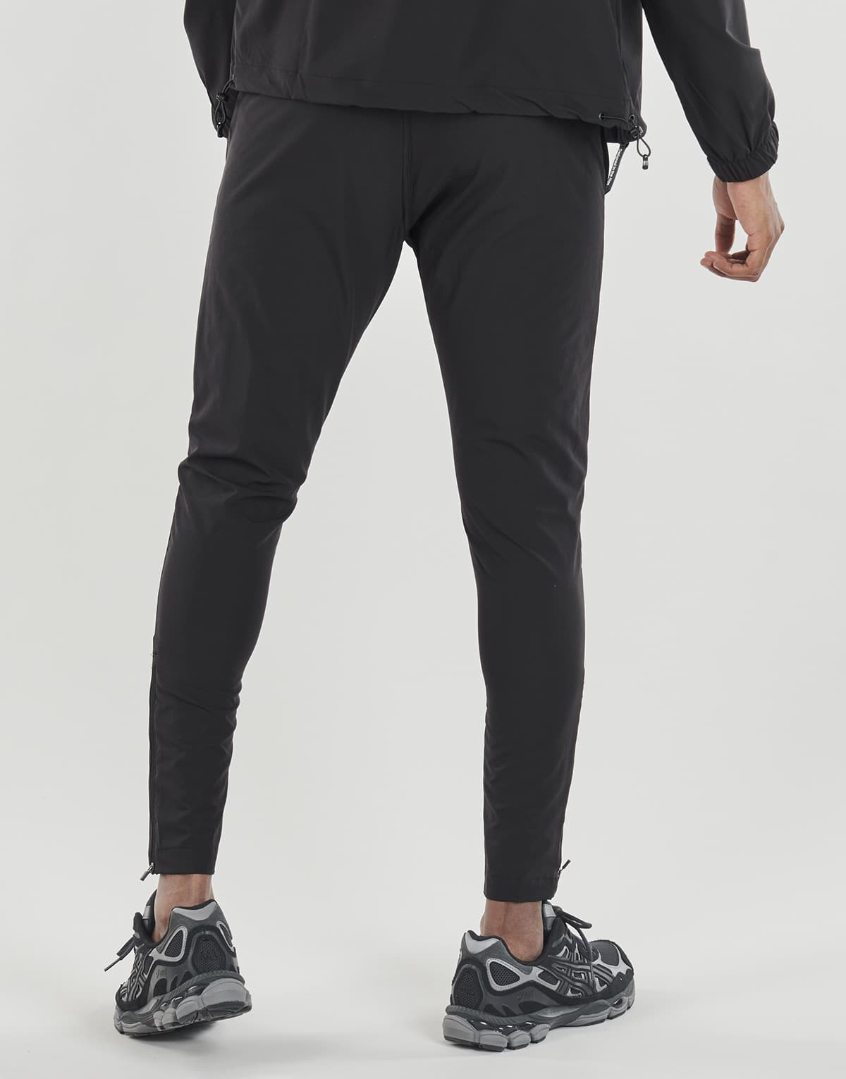 Men's Tracksuits Helvetica Black