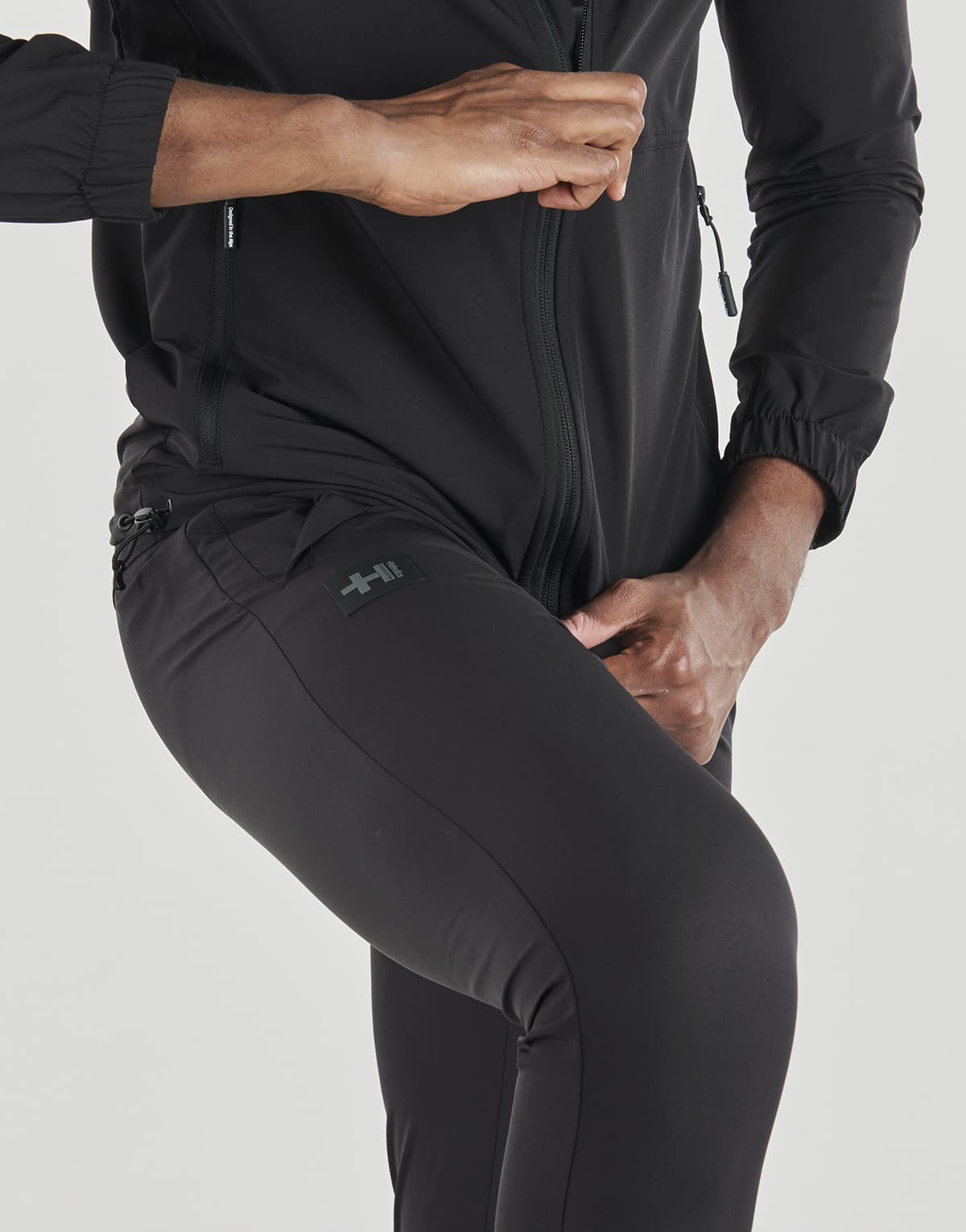 Men's Tracksuits Helvetica Black