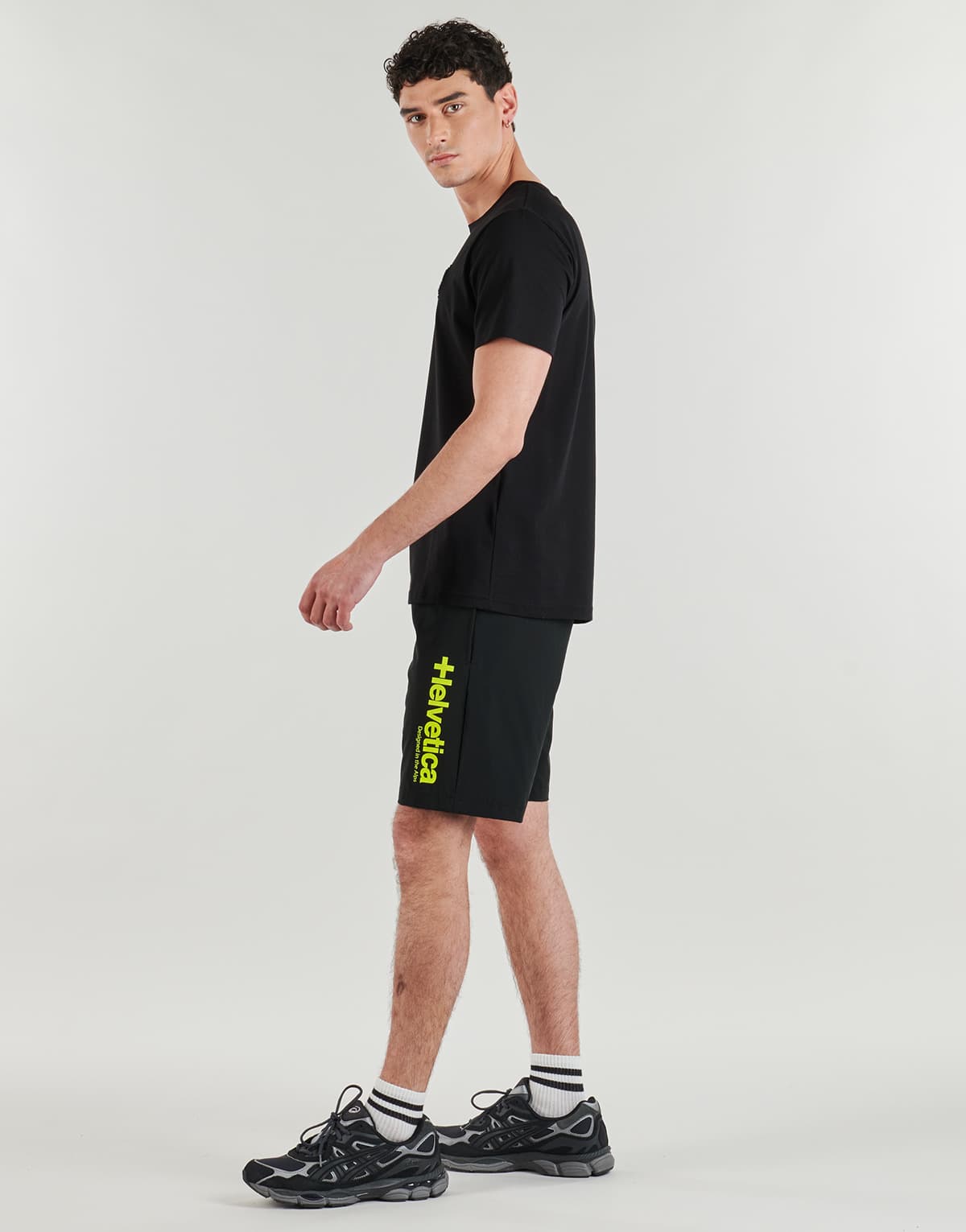 Men's T-Shirts Helvetica Black