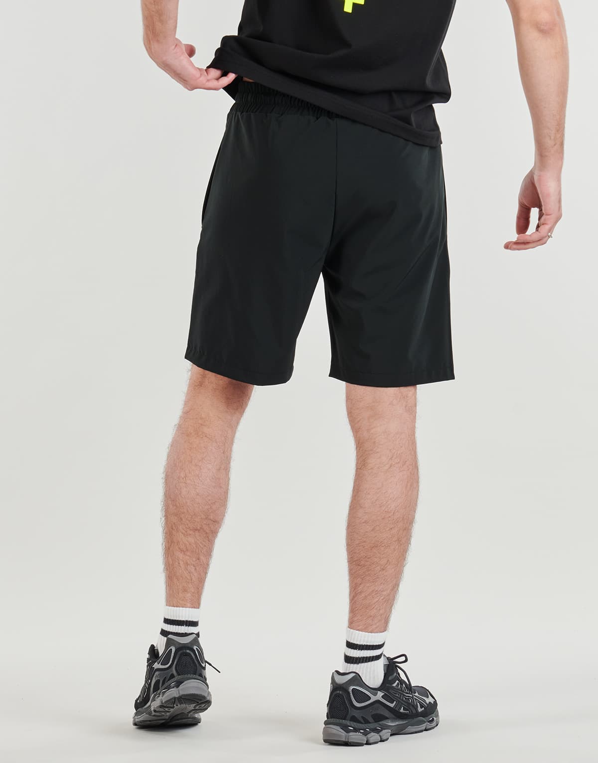 Men's Shorts Helvetica Black