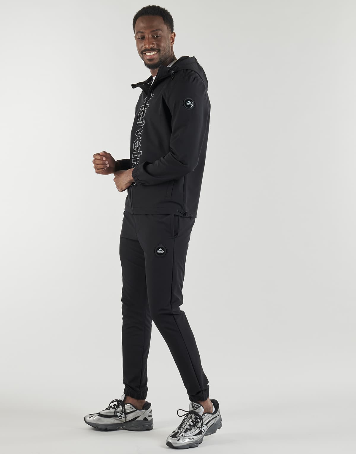 Men's Tracksuits Helvetica Black