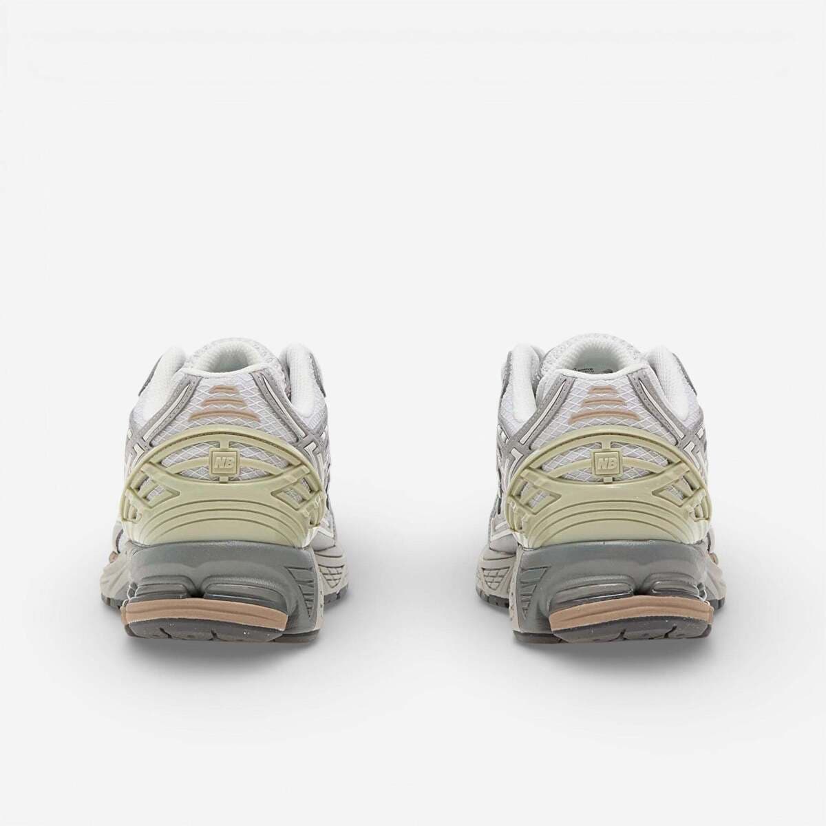 Women's Sneakers New Balance Gray