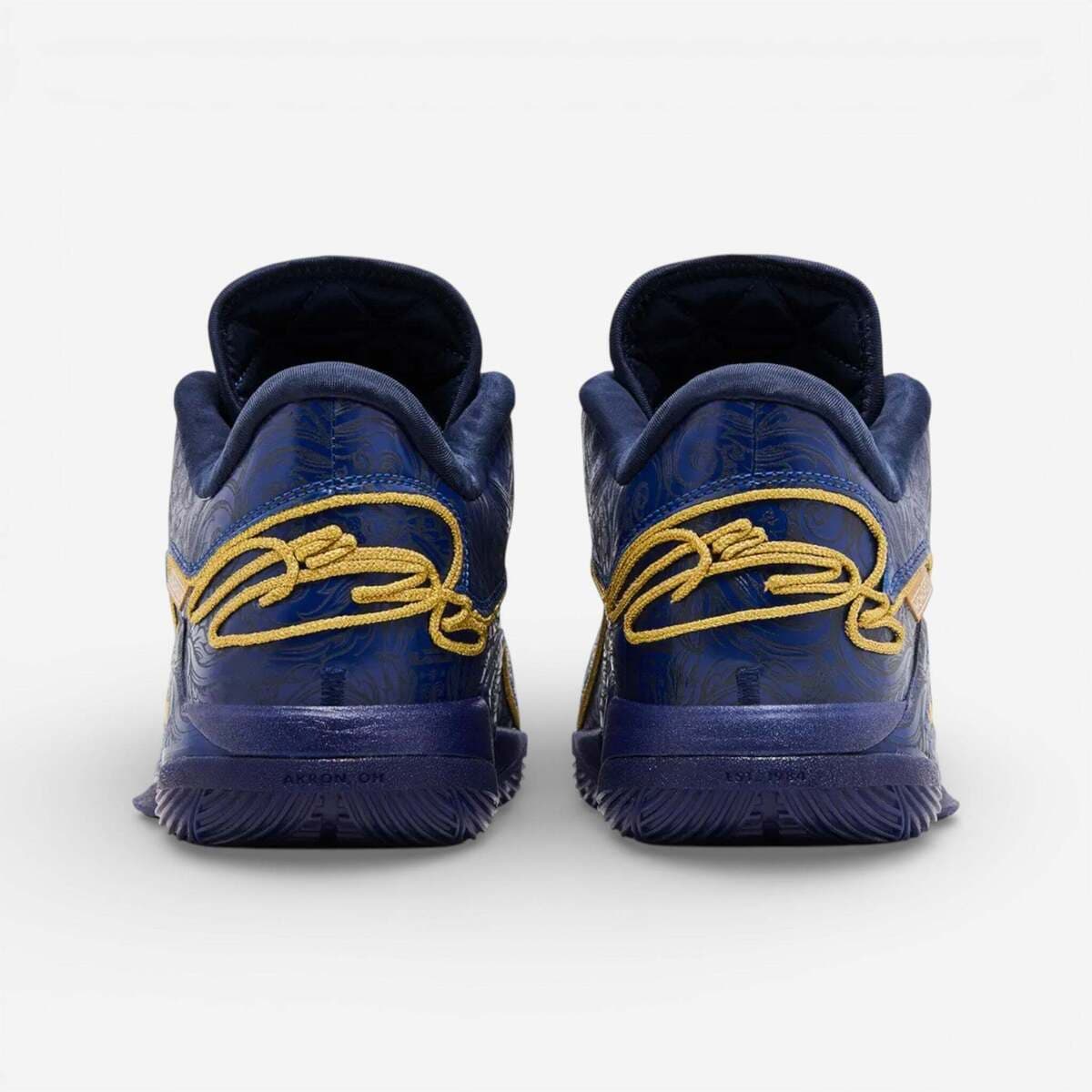 Women's Basketball Shoes Nike Blue