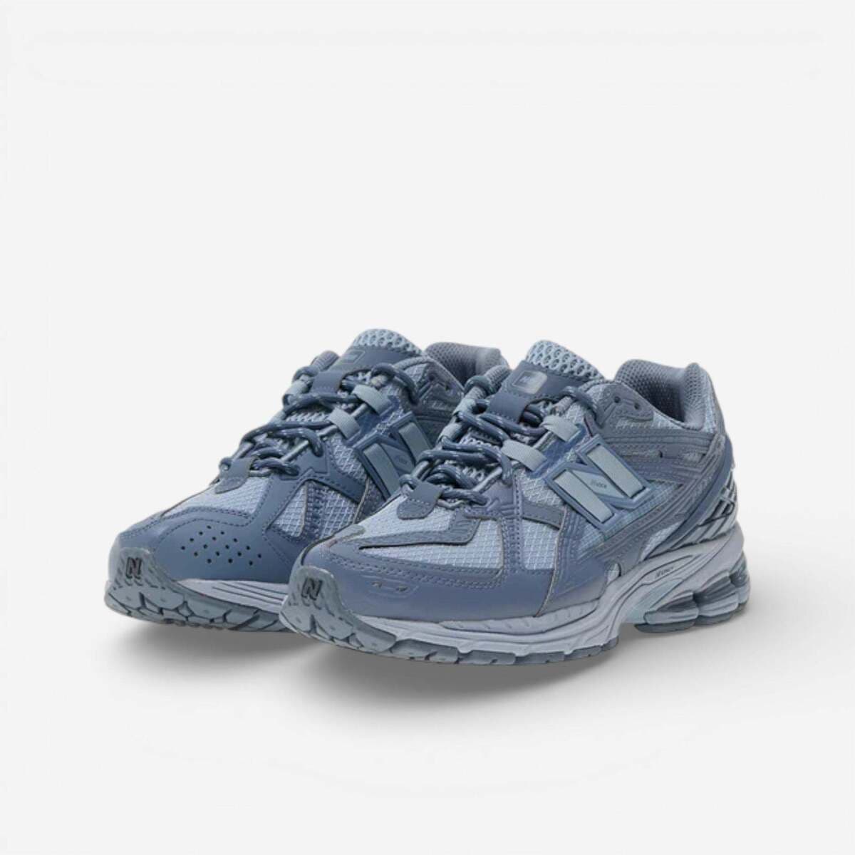 Women's Sneakers New Balance Gray