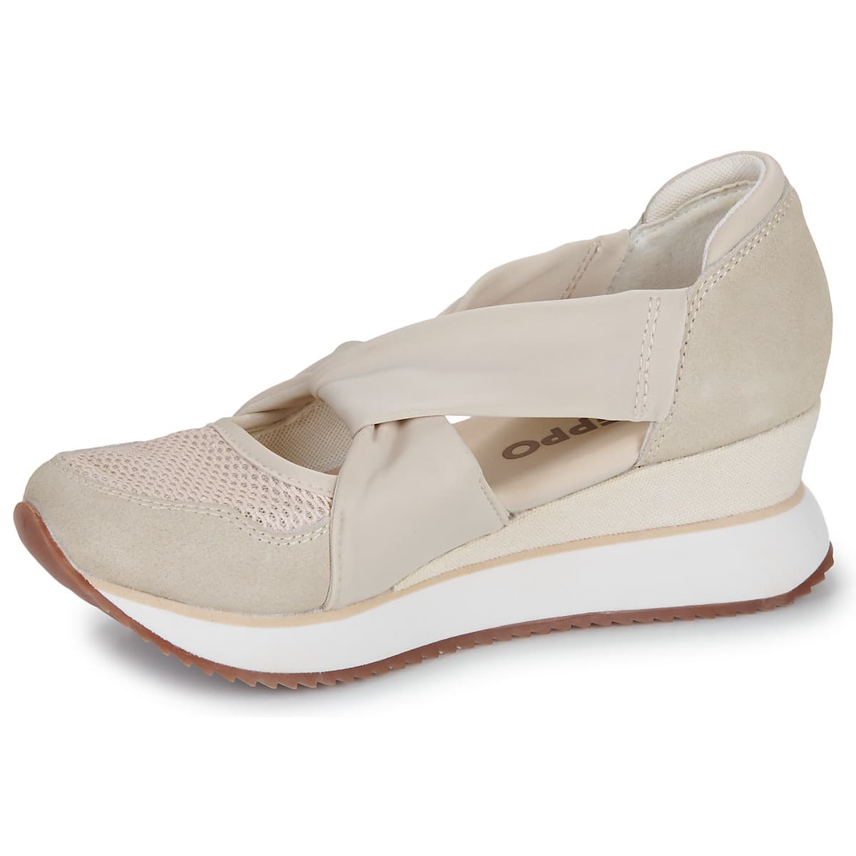 Women's Ballet Flats Gioseppo Beige