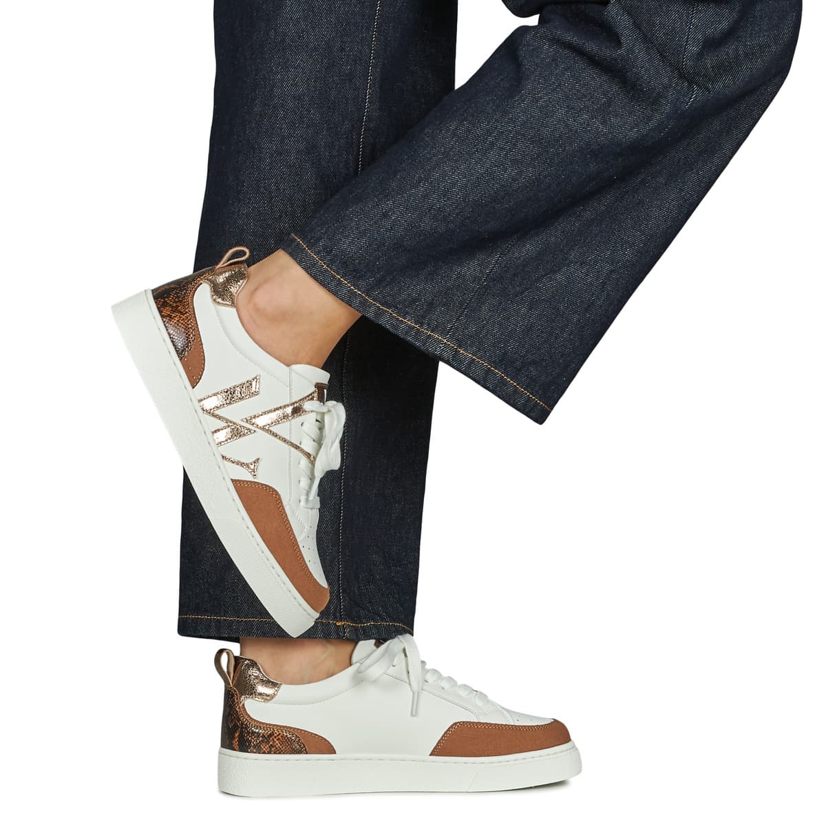 Women's Sneakers Vanessa Wu White