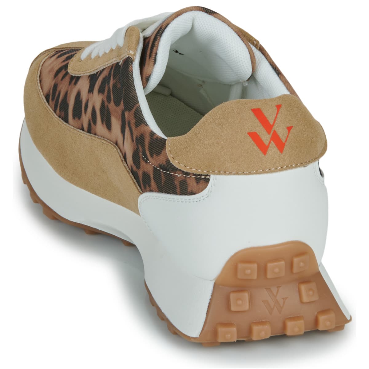 Women's Sneakers Vanessa Wu Brown