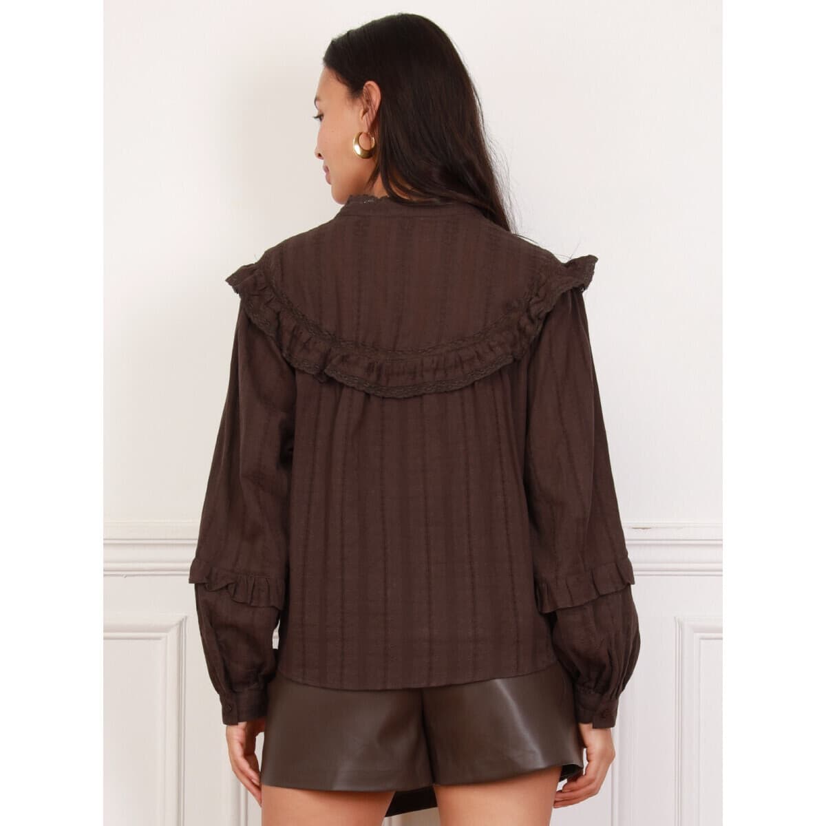 Women's T-Shirts La Modeuse Brown