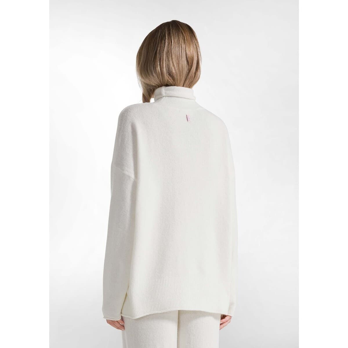 Women's Sweaters Deha White