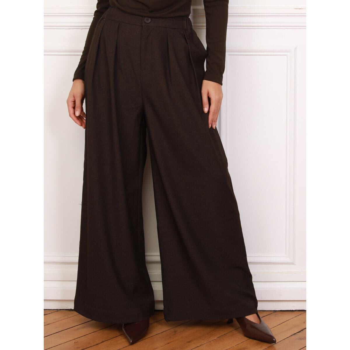 Women's Pants La Modeuse Brown