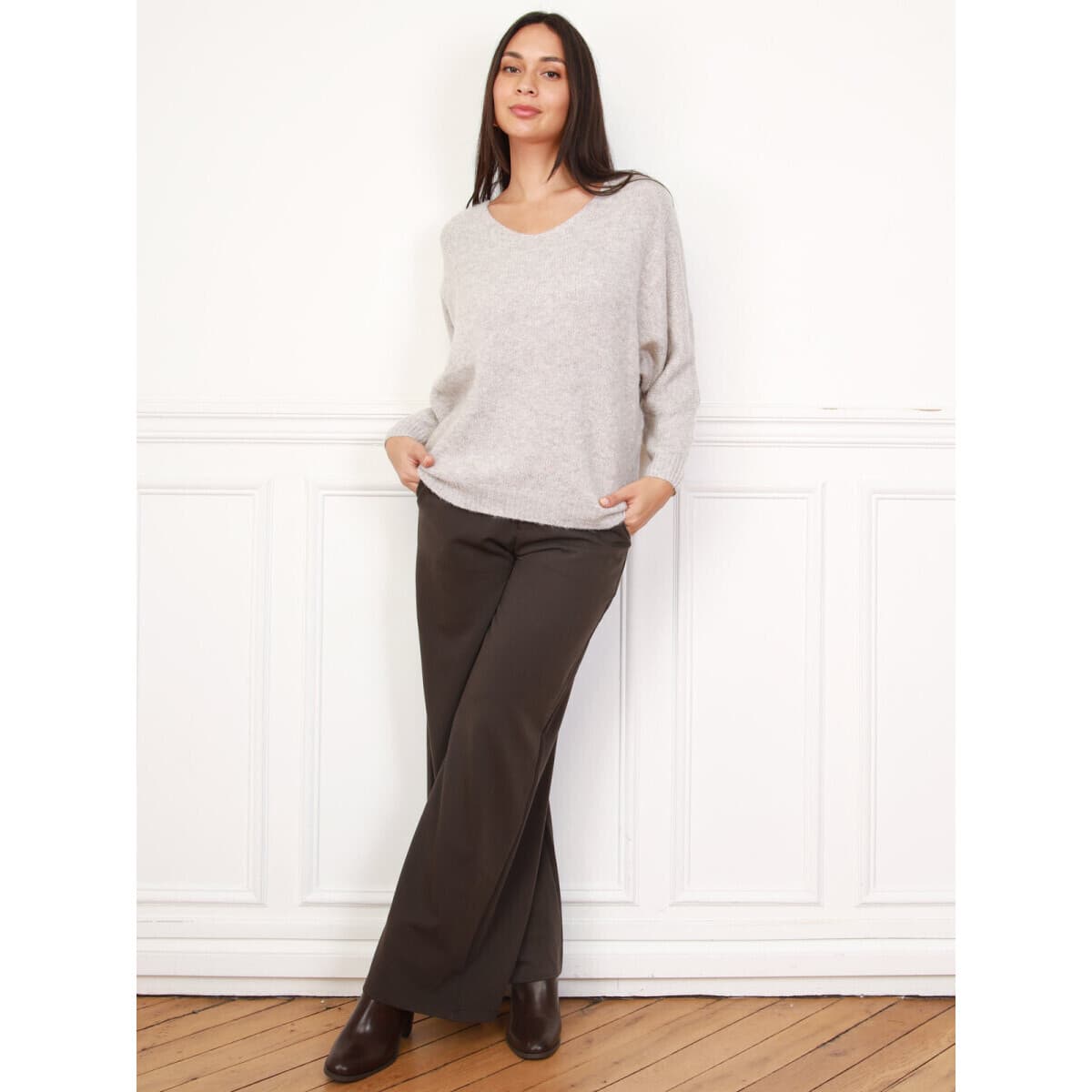 Women's Sweaters La Modeuse Beige