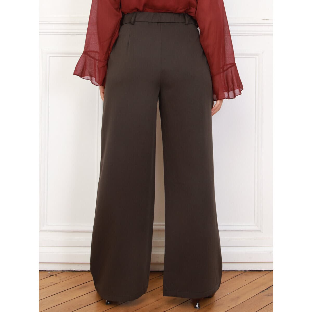 Women's Pants La Modeuse Brown