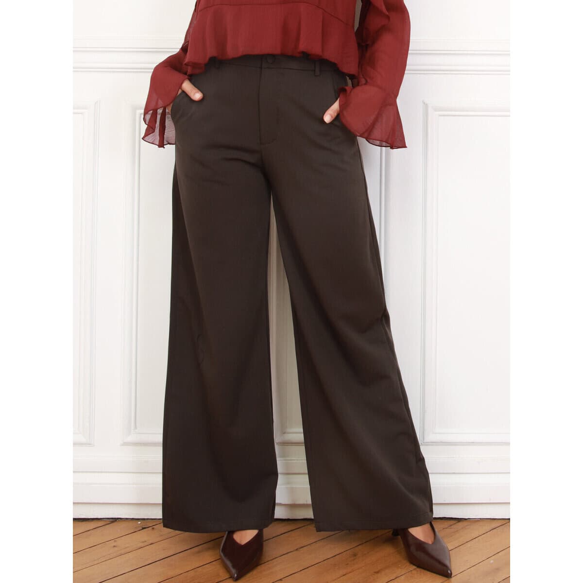 Women's Pants La Modeuse Brown