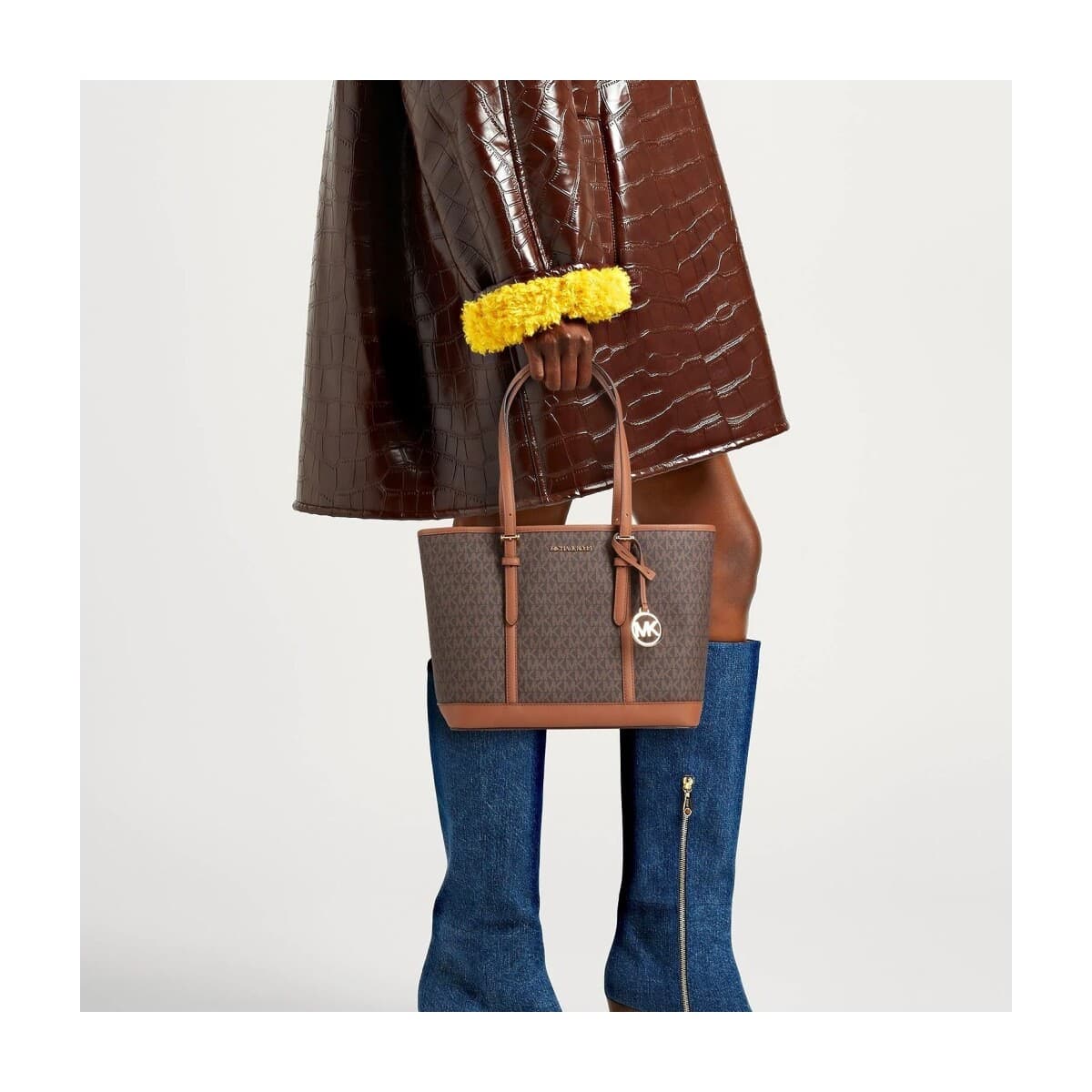 Women's Shoulder Bags Michael Kors Brown