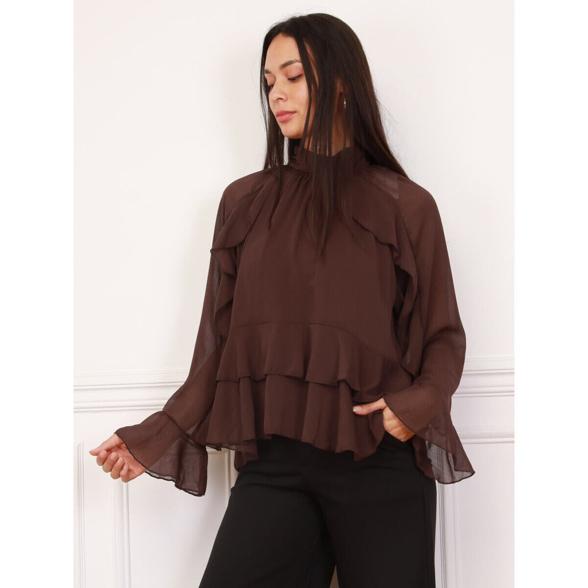 Women's T-Shirts La Modeuse Brown