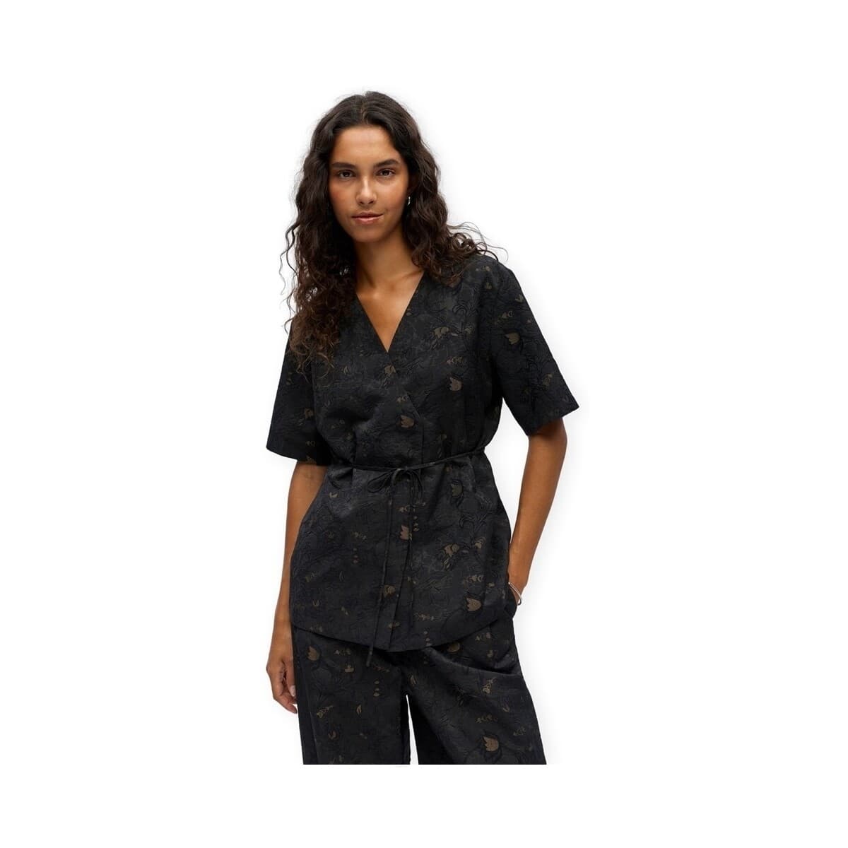 Women's T-Shirts Object Black