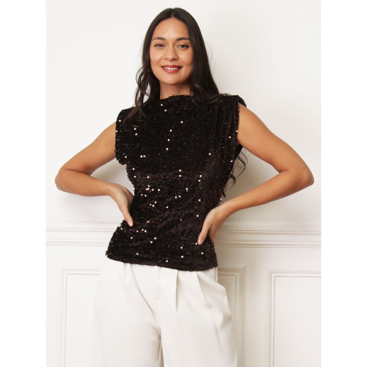 Women's T-Shirts La Modeuse Brown