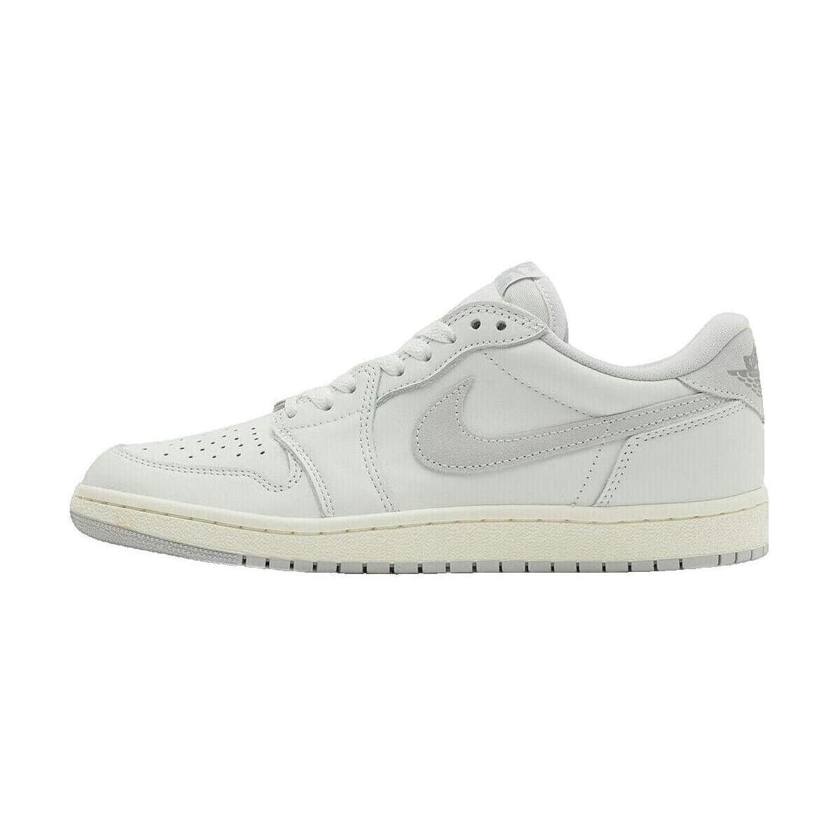 Women's Sneakers Nike Gray