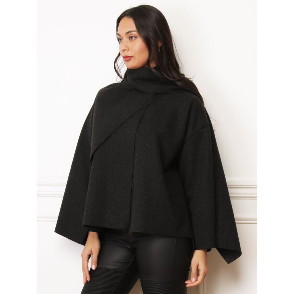 Women's Jackets La Modeuse Black