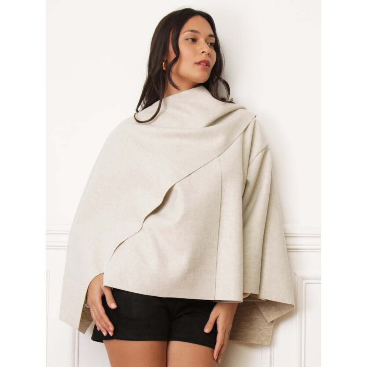 Women's Jackets La Modeuse Beige