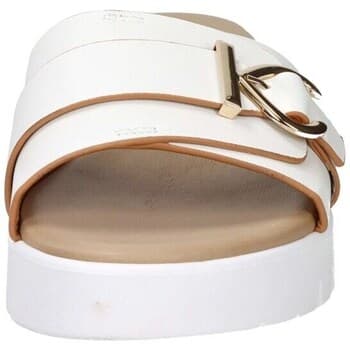 Women's Flip Flops Tredy's White